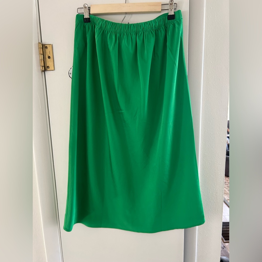 J Crew satin Green Women's Skirt - Picture 2 of 5